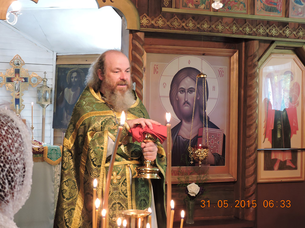 Божественная литургия в праздник Святой Троицы 31 мая 2015